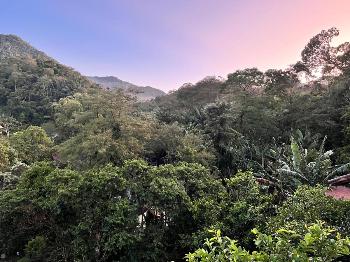 Suite Zyaarat - Conforto E Cultura Em Sao Pedro Da Serra Nova Friburgo Buitenkant foto